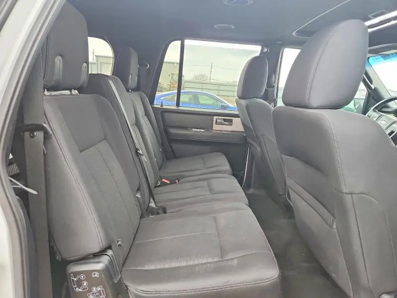 2016 FORD EXPEDITION EL XLT  