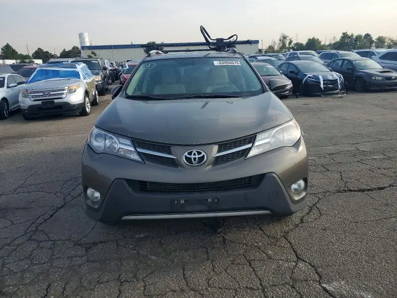 2013 TOYOTA RAV4 XLE  