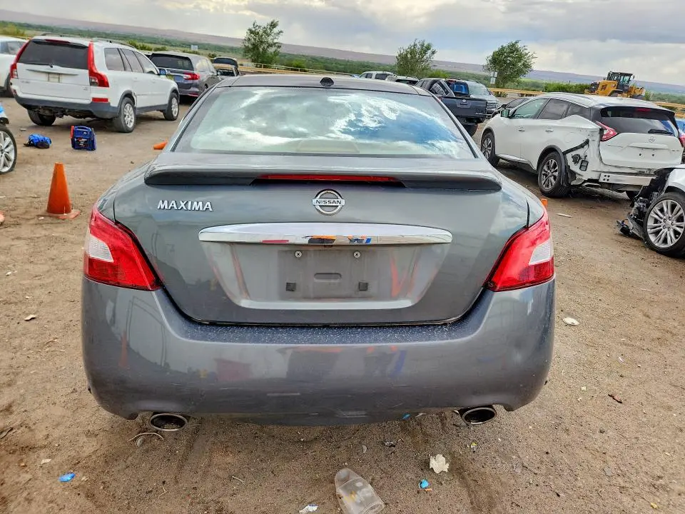 2011 NISSAN MAXIMA S/SV  