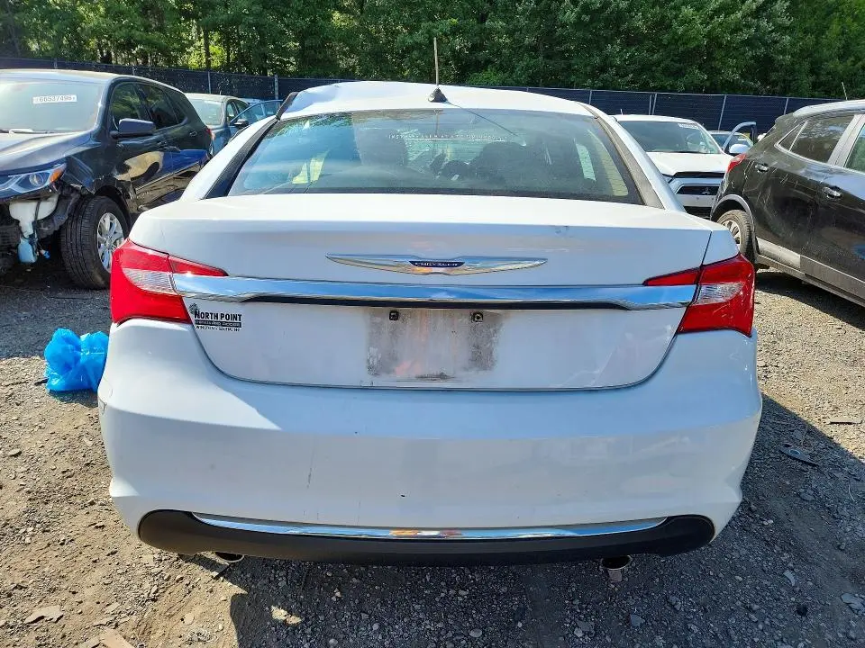 2014 CHRYSLER 200 LIMITED  