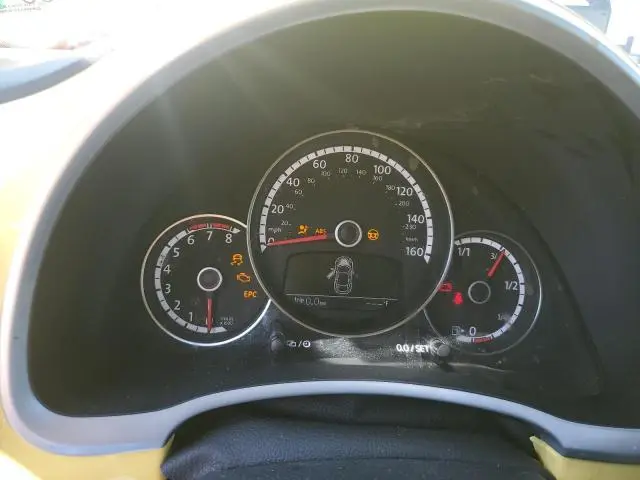 2014 VOLKSWAGEN BEETLE   