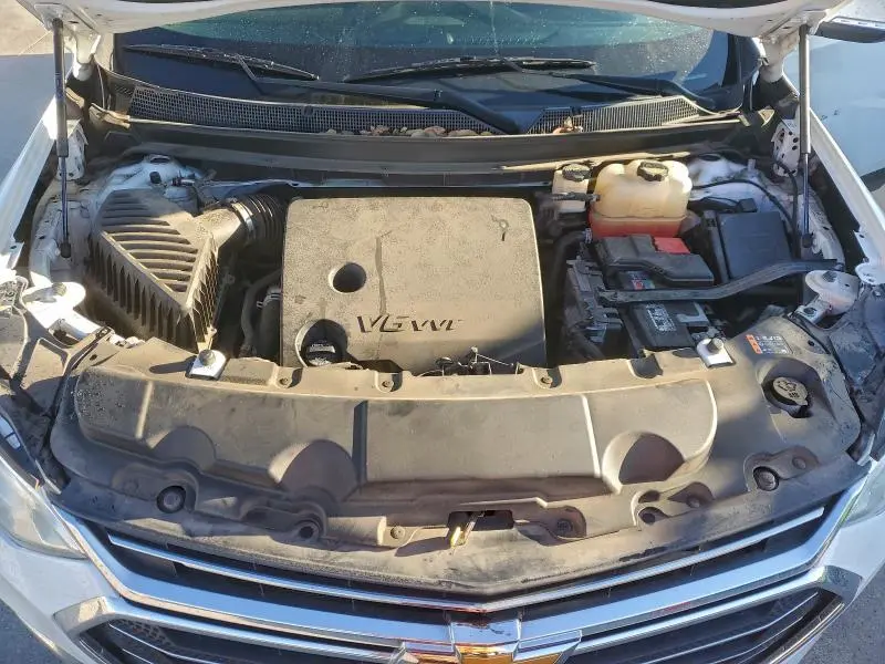 2021 CHEVROLET TRAVERSE LT  