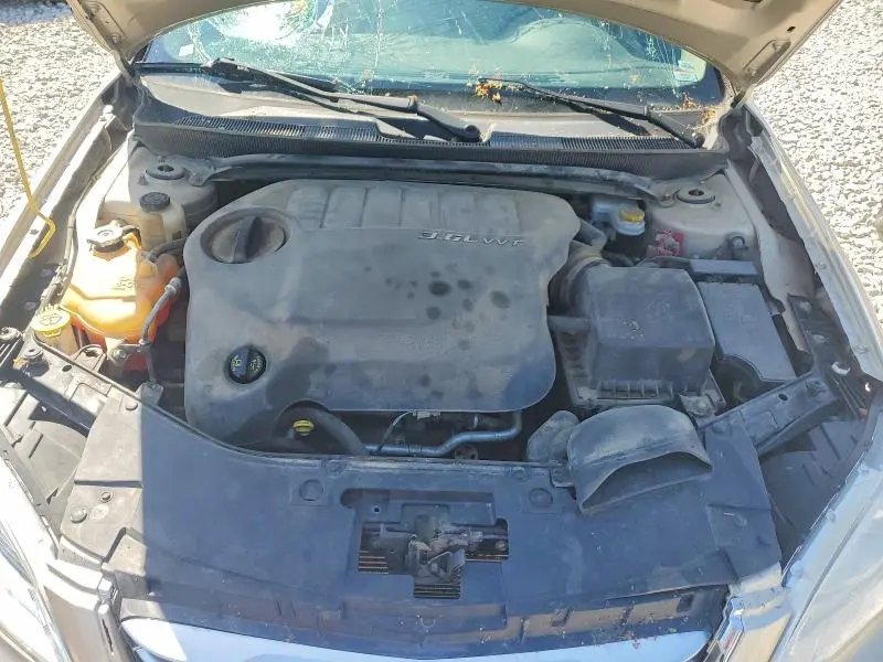 2013 CHRYSLER 200 LX  