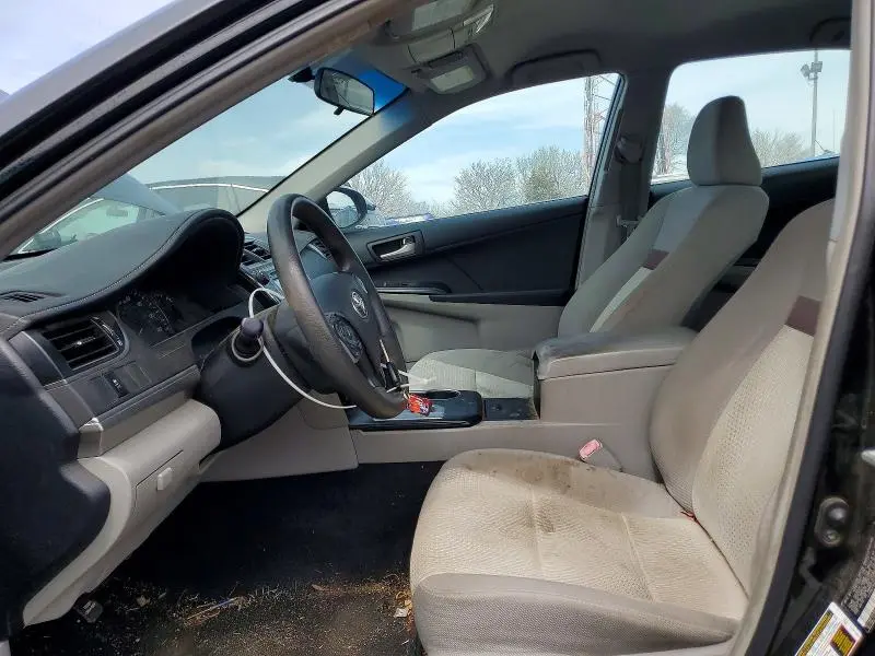 2012 TOYOTA CAMRY LE  