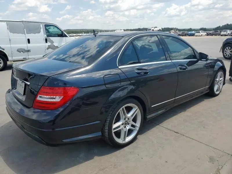 2014 MERCEDES-BENZ C 250  