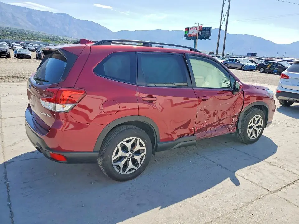 2021 SUBARU FORESTER PREMIUM  