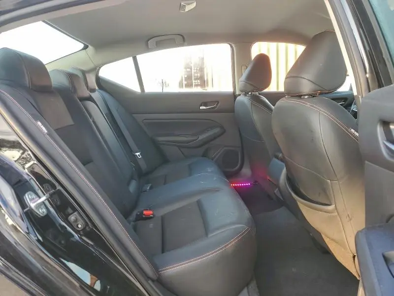 2022 NISSAN ALTIMA SR  