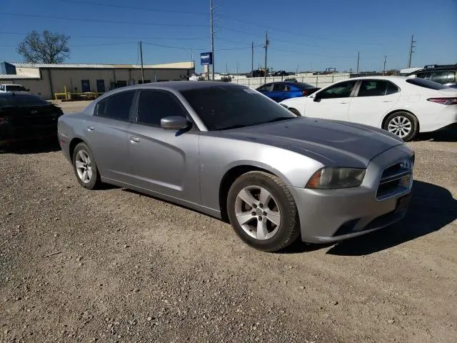 2013 DODGE CHARGER SE  