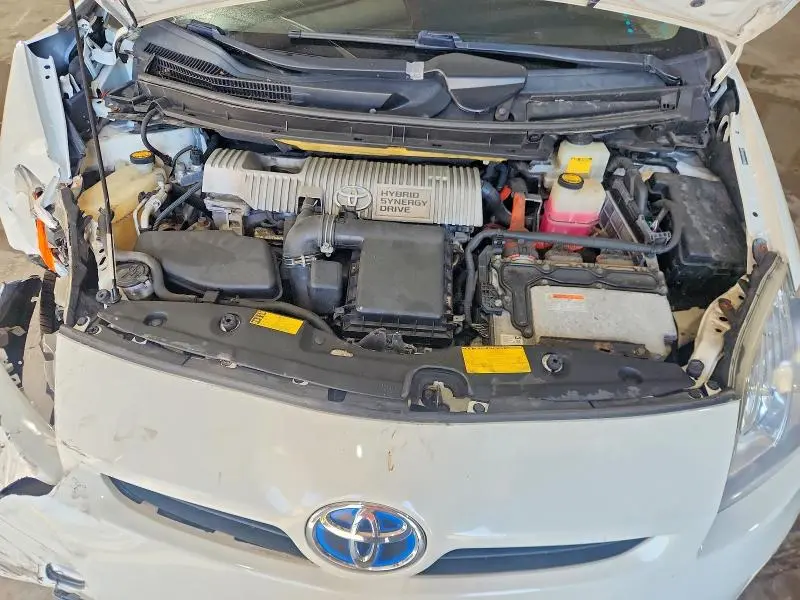 2011 TOYOTA PRIUS TWO  