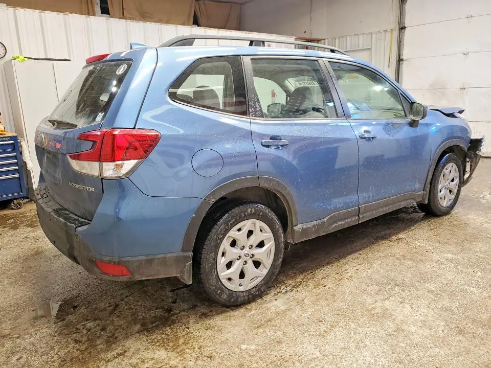 2019 SUBARU FORESTER   