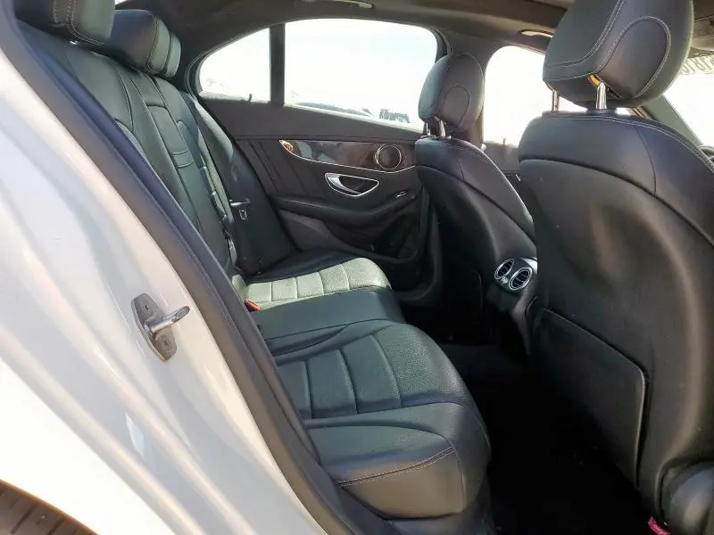 2017 MERCEDES-BENZ C 300  