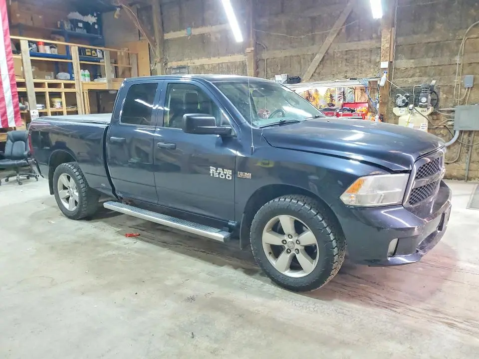2015 RAM 1500 ST  