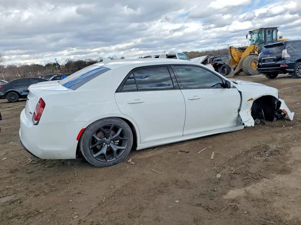 2022 CHRYSLER 300 TOURING L  