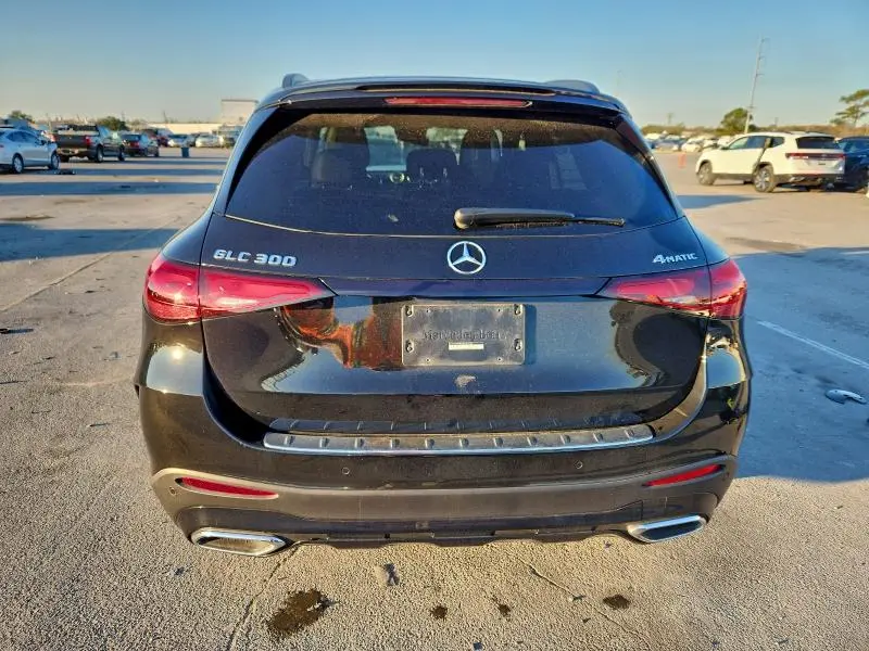 2025 MERCEDES-BENZ GLC 300 4MATIC  