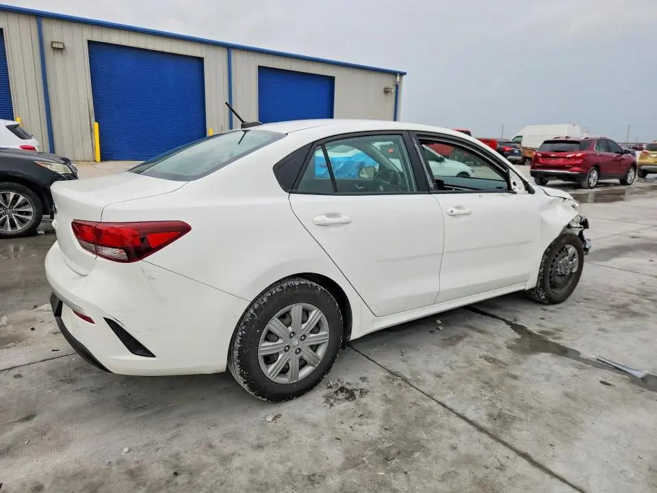 2021 KIA RIO LX  