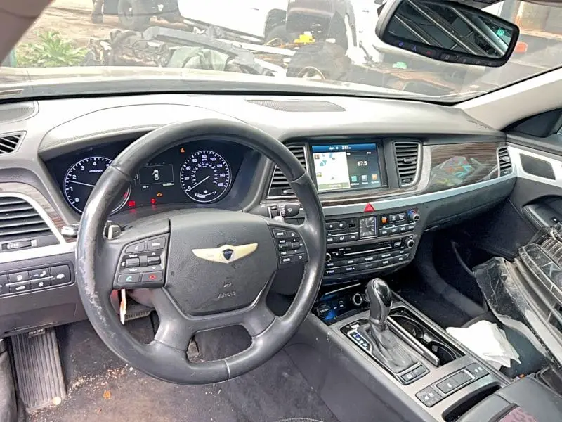 2015 HYUNDAI GENESIS 3.8L  