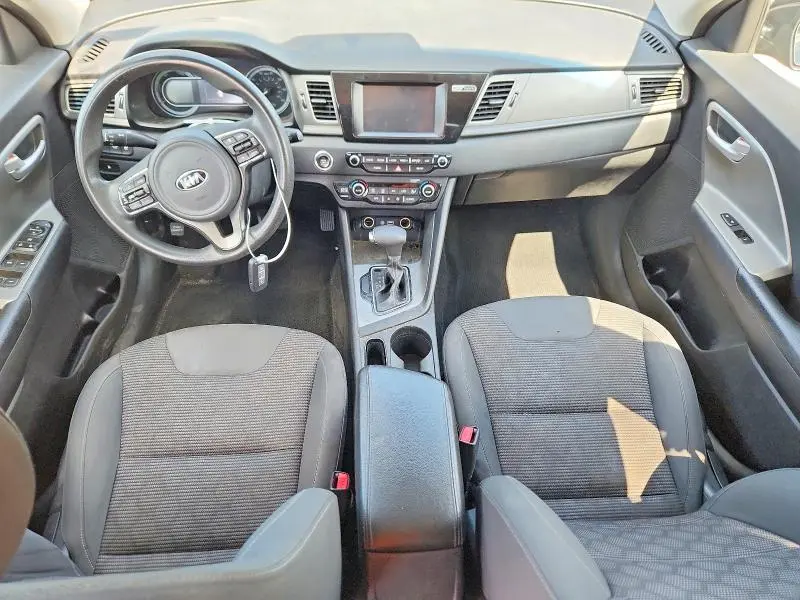 2019 KIA NIRO LX  