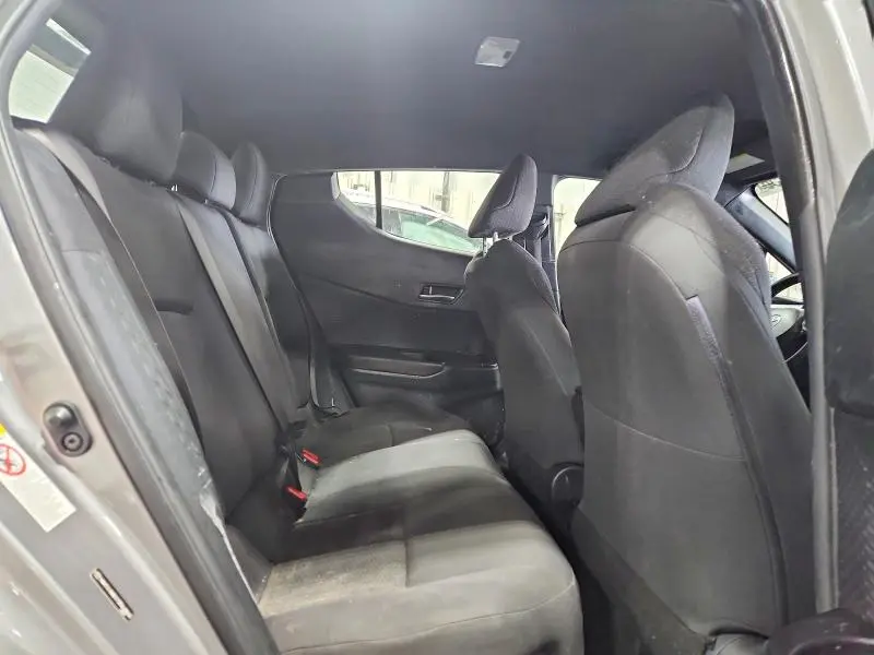 2018 TOYOTA C-HR XLE PREMIUM  
