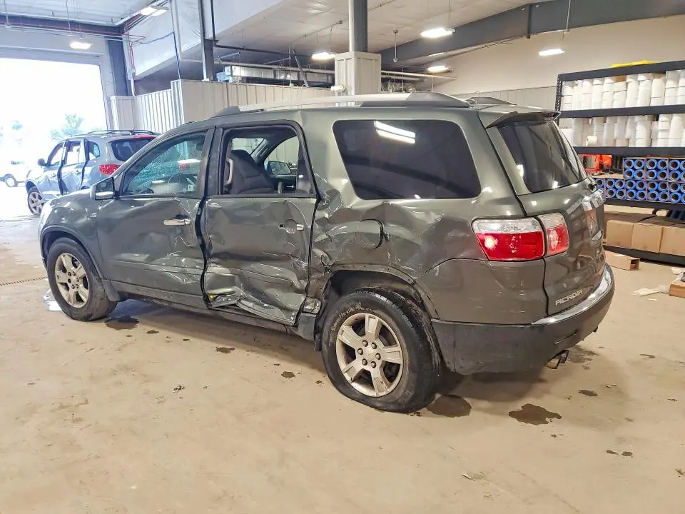 2011 GMC ACADIA SLE  