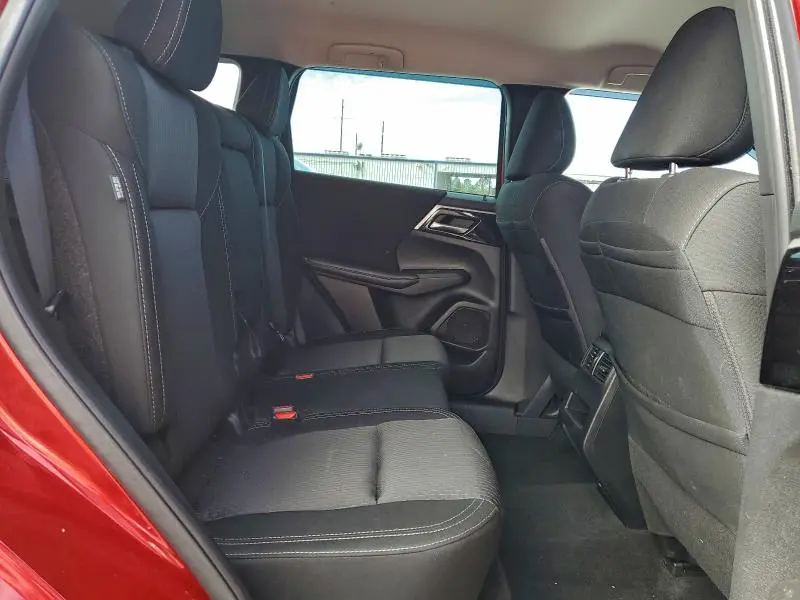 2023 MITSUBISHI OUTLANDER ES  