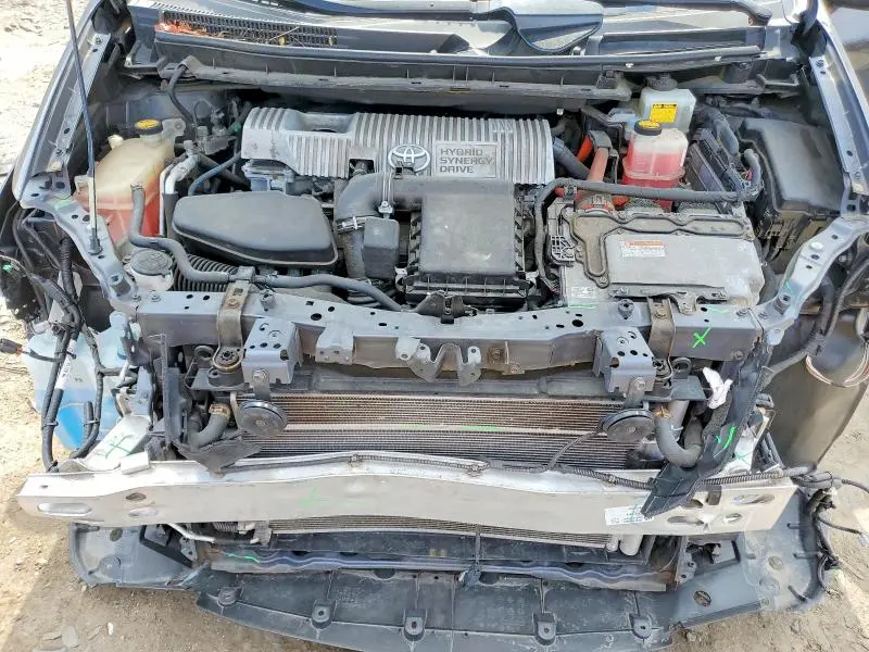 2011 TOYOTA PRIUS THREE  