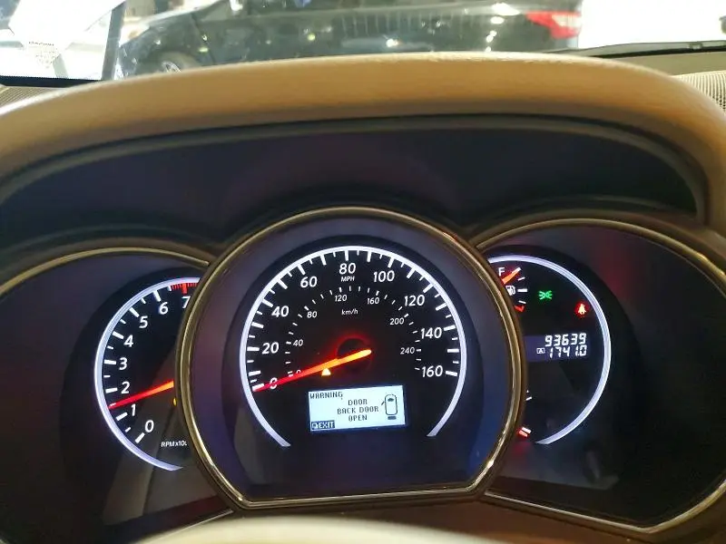 2011 NISSAN MURANO S  
