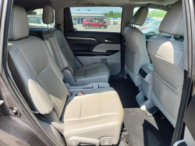 2018 TOYOTA HIGHLANDER LIMITED  