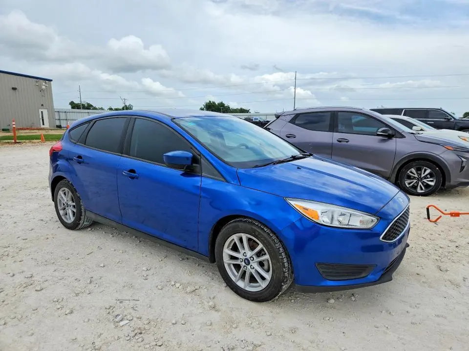 2018 FORD FOCUS SE  