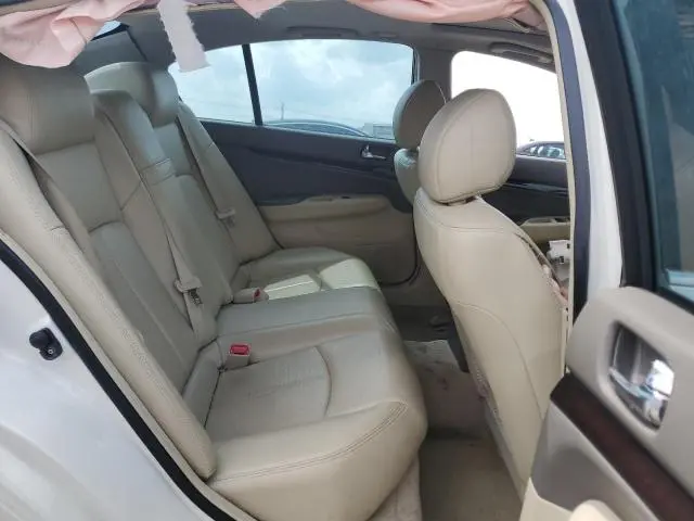 2011 INFINITI G37   