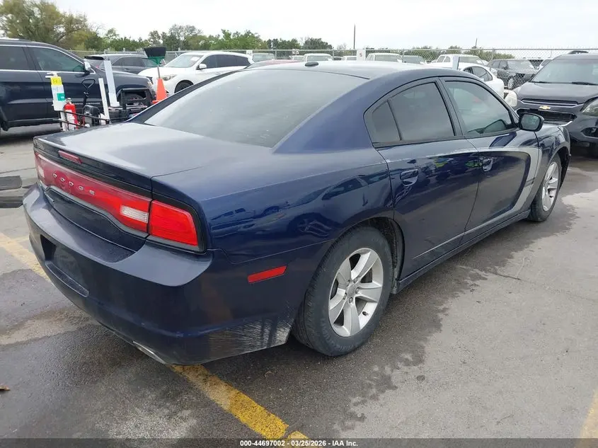 2014 DODGE CHARGER SE