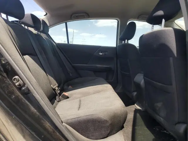 2017 HONDA ACCORD LX  