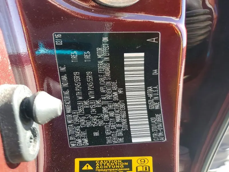 2016 TOYOTA HIGHLANDER LIMITED  