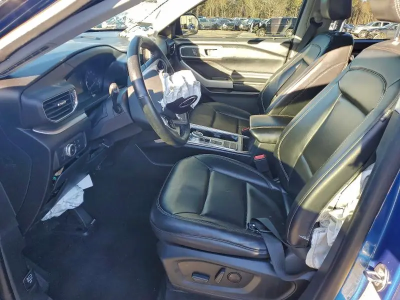 2021 FORD EXPLORER XLT  