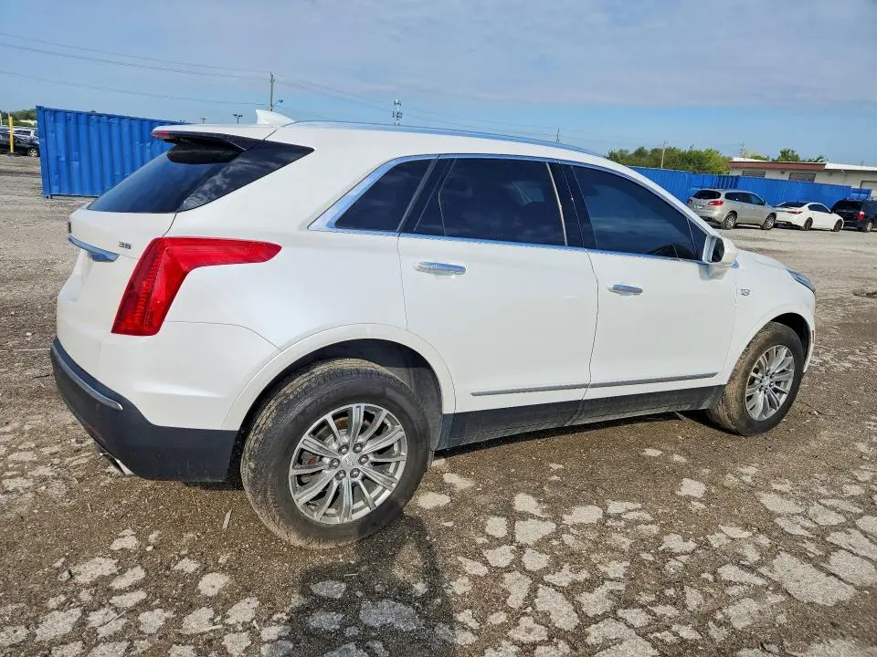2018 CADILLAC XT5 LUXURY  