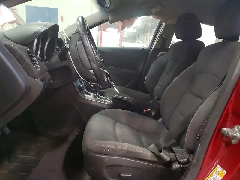 2012 CHEVROLET CRUZE LT  