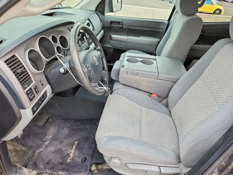 2013 TOYOTA TUNDRA DOUBLE CAB SR5  
