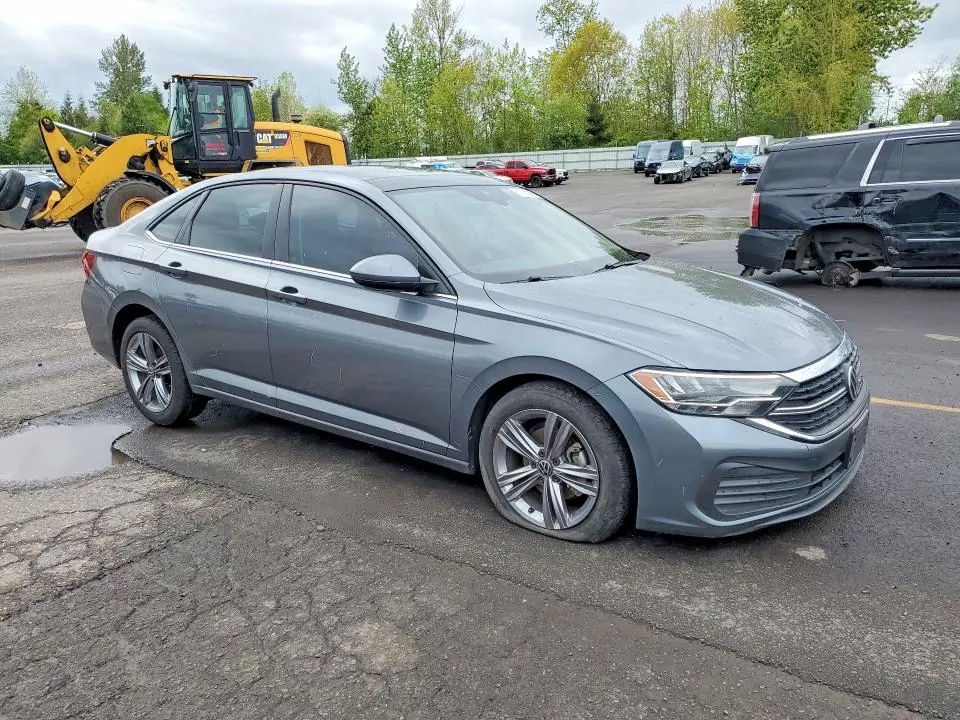 2022 VOLKSWAGEN JETTA SE  