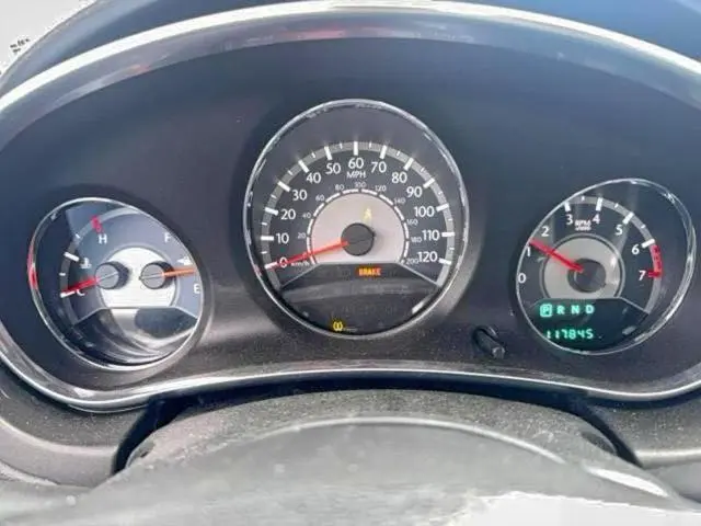 2013 CHRYSLER 200 LX  