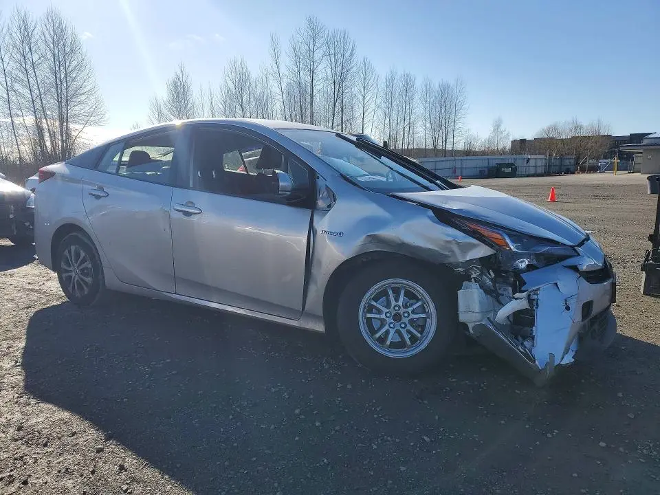 2019 TOYOTA PRIUS XLE AWD-E  