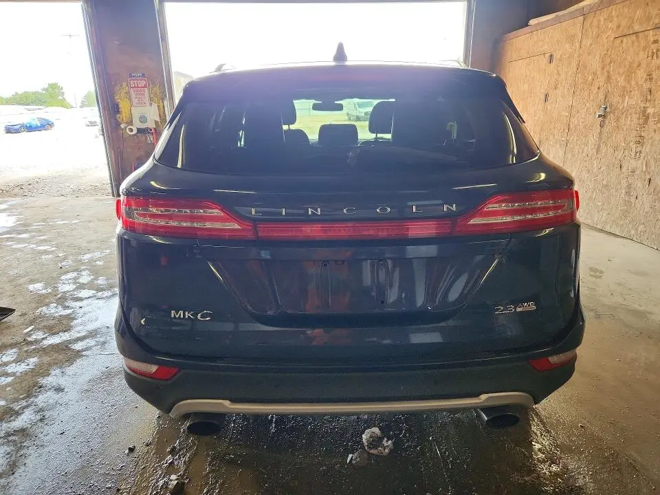 2015 LINCOLN MKC   