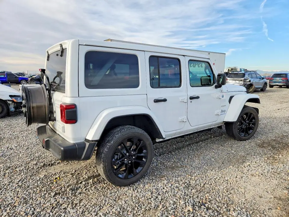 2024 JEEP WRANGLER SAHARA 4XE  