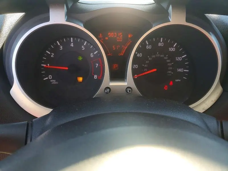 2013 NISSAN JUKE S  