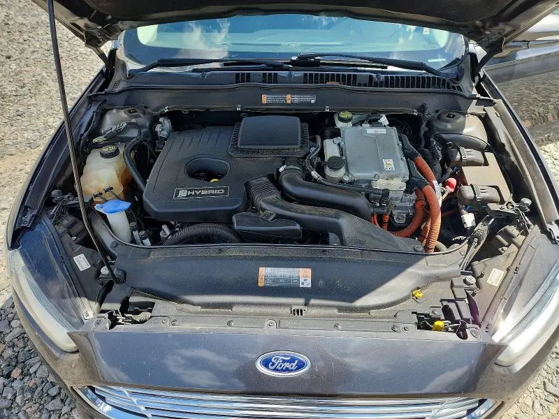 2015 FORD FUSION TITANIUM HEV  