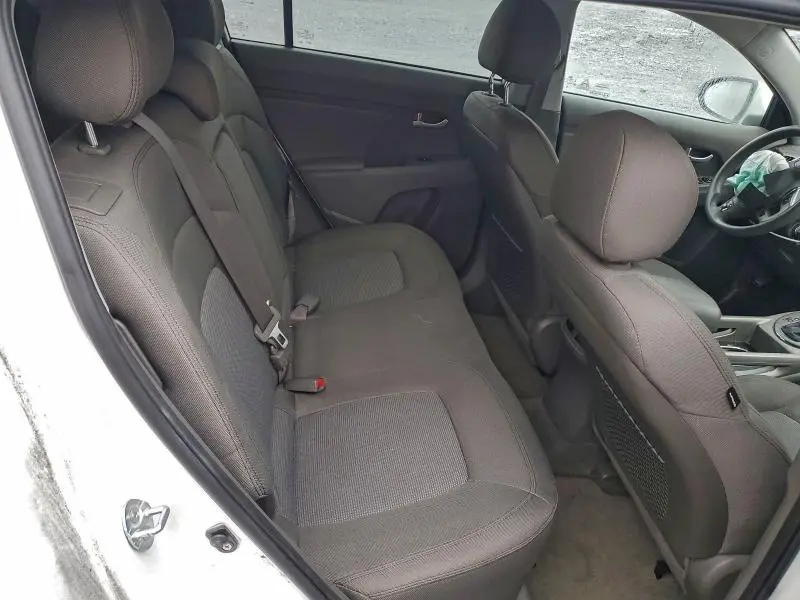 2015 KIA SPORTAGE LX  