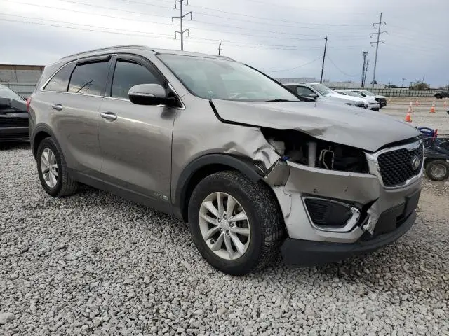 2018 KIA SORENTO LX  