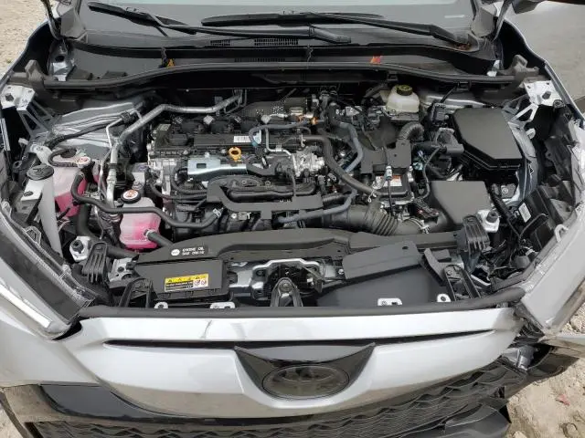 2024 TOYOTA COROLLA CROSS SE  