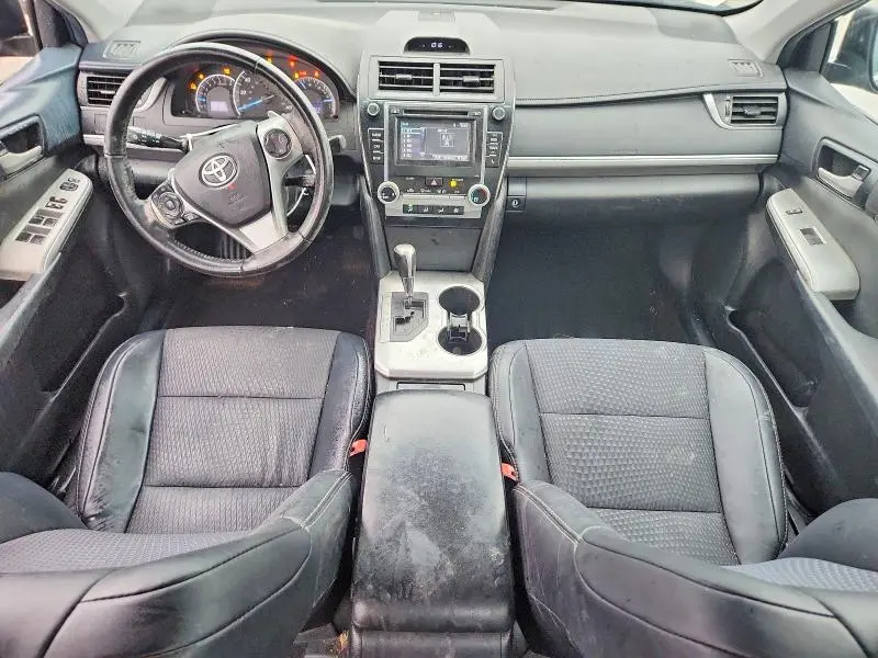 2014 TOYOTA CAMRY SE  