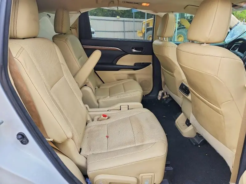 2018 TOYOTA HIGHLANDER LIMITED  