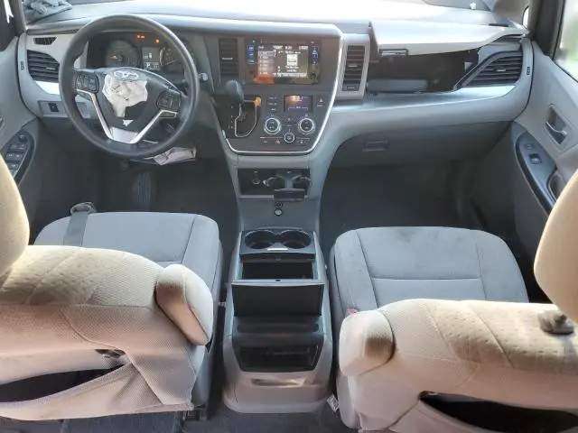2015 TOYOTA SIENNA LE  