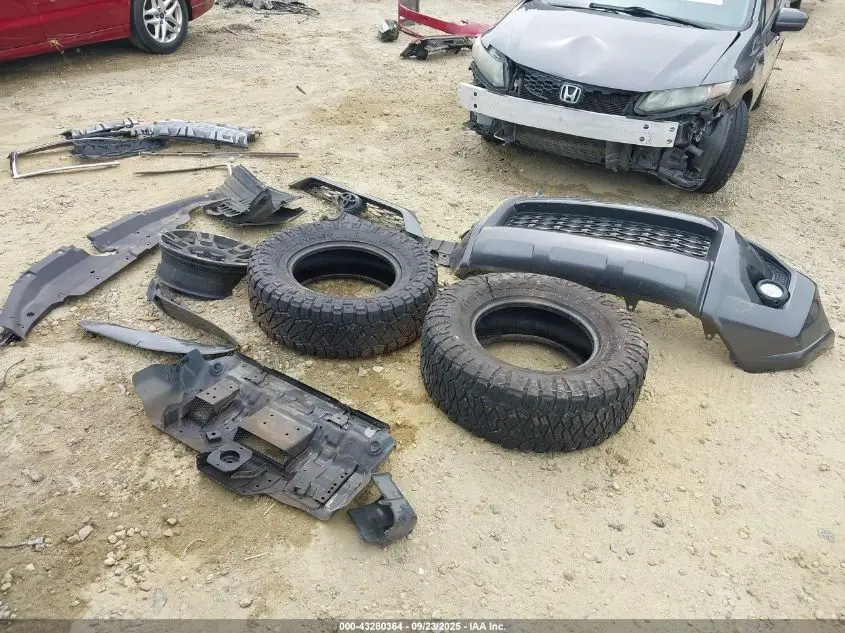 2017 TOYOTA 4RUNNER SR5